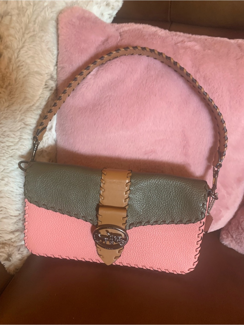 🌸 2-Day special sale COACH GEORGIE 🌸 LIMITED EDITION WHIPSTITCH SH:HAND BAG